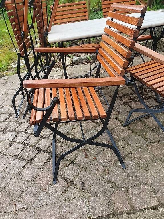 Chaises: 6 Biergarten stühle  – D'occasion à Olten par stritten