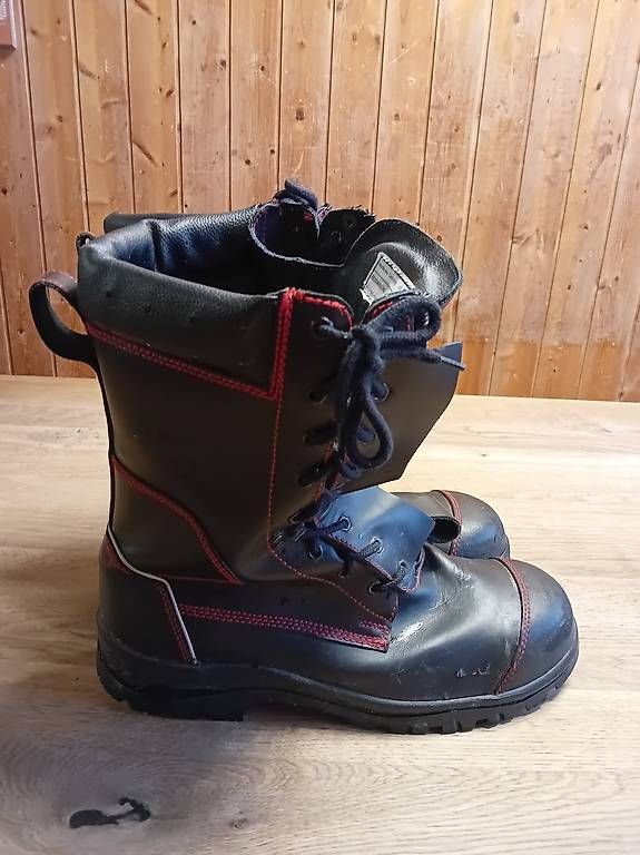 Scarpe da uomo: Sicherheitsschuhe Gr. 47 – Usato da Auw venduto da luszur 4