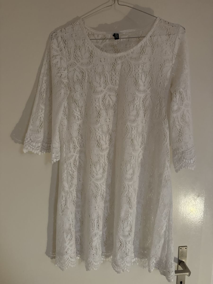 H&M Kleider: Sommerkleid/ Oberteil – Gebraucht aus Samedan von rob_g658