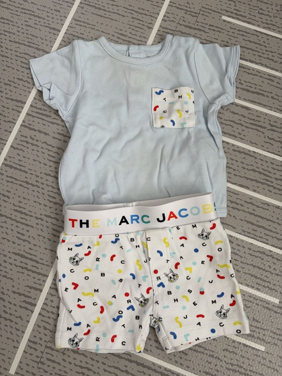 Marc Jacobs Lotti & Set di vestiti: Marc Jacobs Baby Set Gr. 60 – Usato da Küsnacht ZH venduto da Sanibeljp