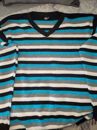 DILA Herrenpullover gestreift Gr. M V-Ausschnitt schwarz/gra