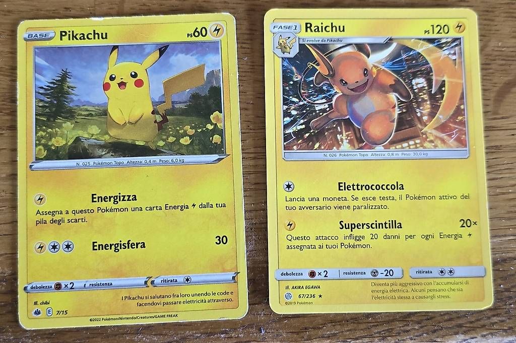 Pokémon Cartes à collectionner: Pokémon Evolution, pikachu und raichu – D'occasion à Bellinzona par Friederike_A