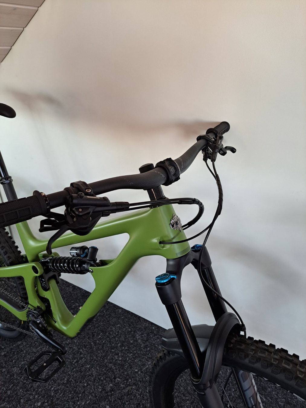 Biciclette: Yeti Sb 165 Carbon Neu – Nuovo e nell'imballaggio originale da Herisau venduto da Tioga 3