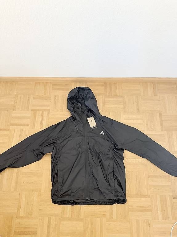 Giacche: Nike ACG Laufjacke – Usato da Basel venduto da alu_l9s8