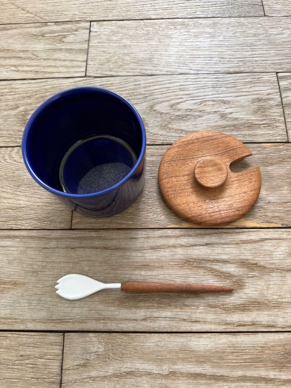 Coupes: Vintage Keramikdose, Holzdeckel, Löffel, Denmark – D'occasion à Luzern par Mamutpe 1