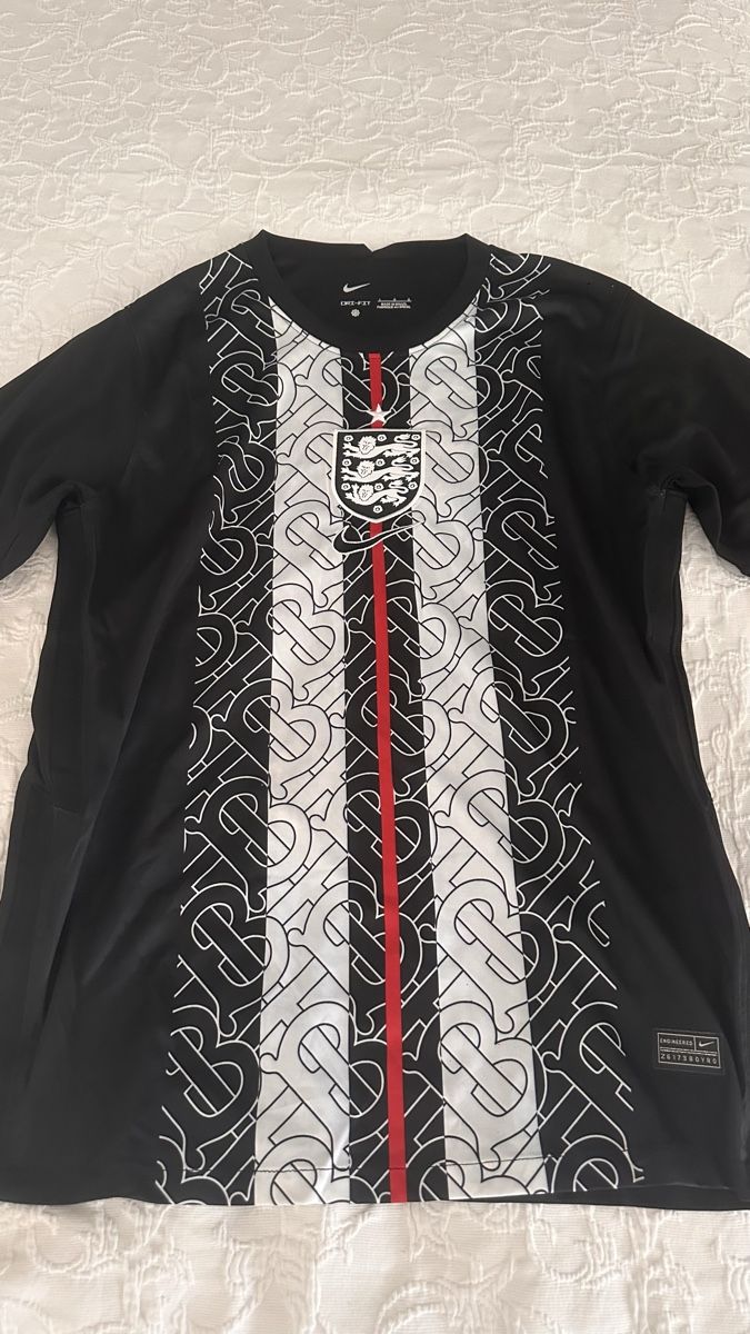 Nike Canottiere & Pantaloni: England Jersey 26/26 – Nuovo (secondo la descrizione) da Oberrieden venduto da jon_5cl2