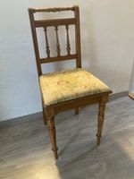 Antiker Stuhl
