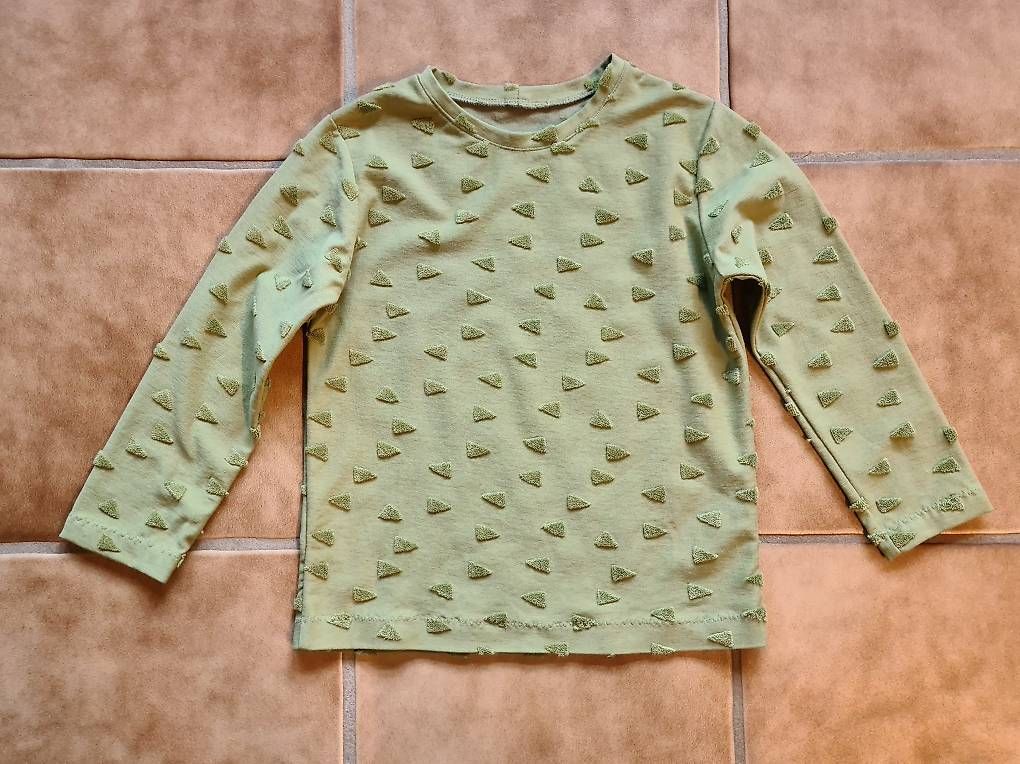 Maglioni & Felpe: Pullover, von Hand genäht (Grösse 122) – Usato da Höri venduto da Makumba2