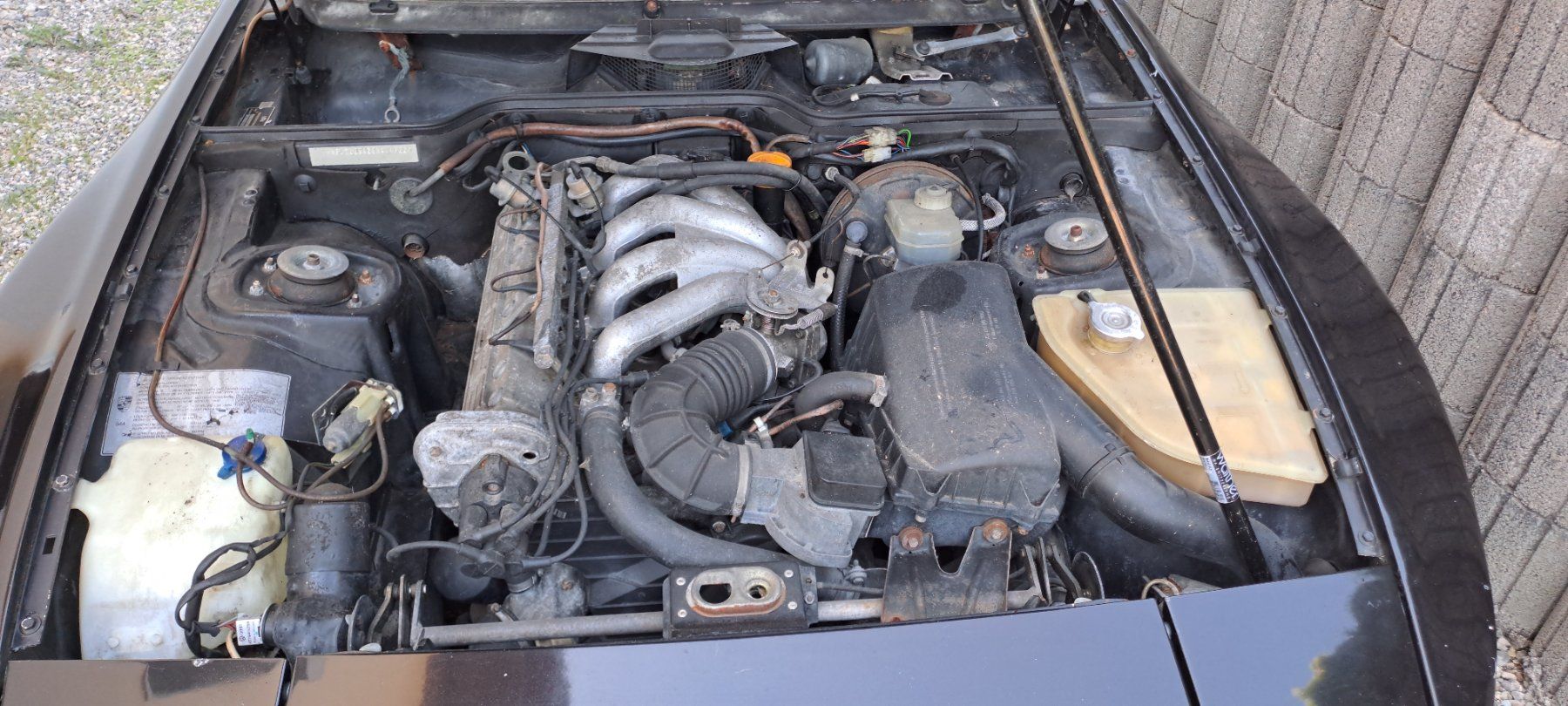Porsche Automobili: Porsche 944 , Defekt – Difettoso da Lengnau BE venduto da AliasPi 4