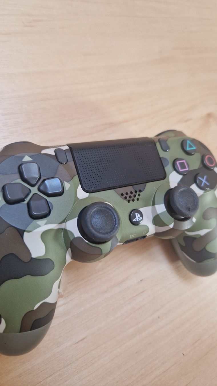 Controller: Playstation 4 Controller – Gebraucht aus Oberkulm von Andrixx46 1
