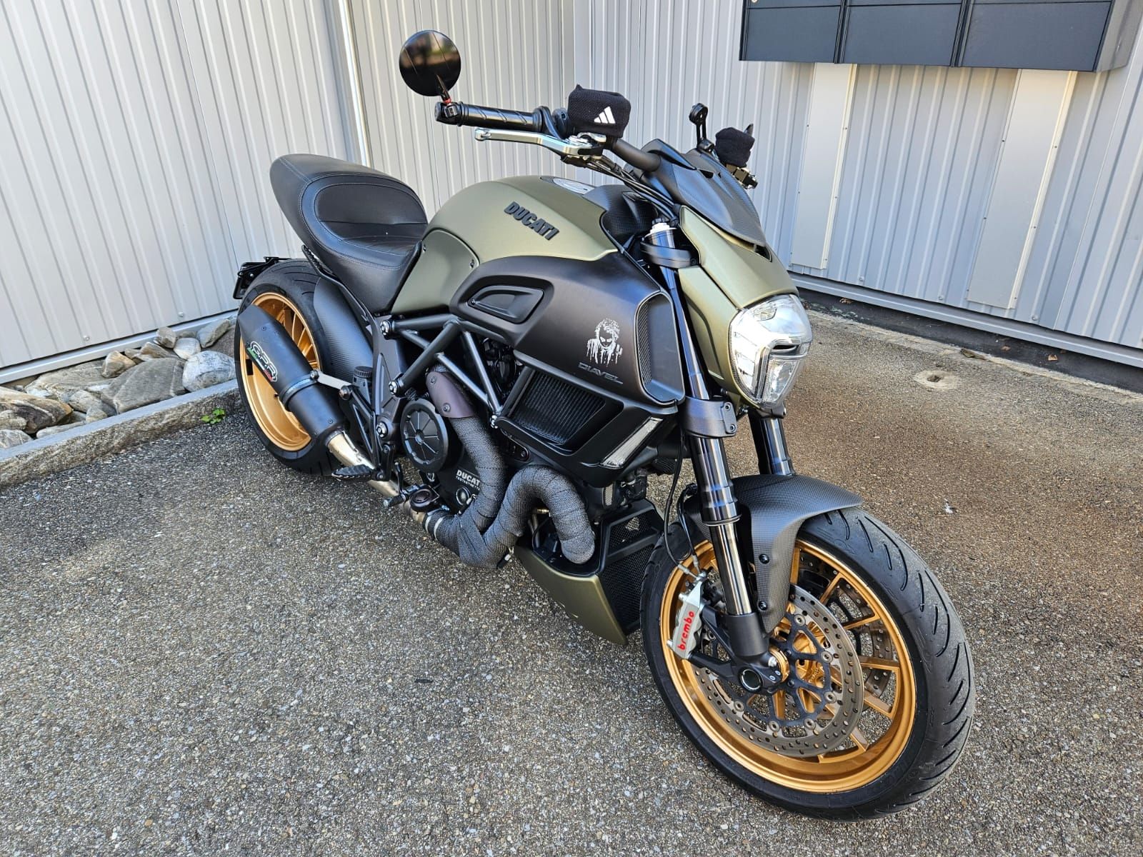 Ducati Altro: Ducati Diavel, Top Zustand – Nuovo (secondo la descrizione) da Wetzikon ZH venduto da ila_sh52 3