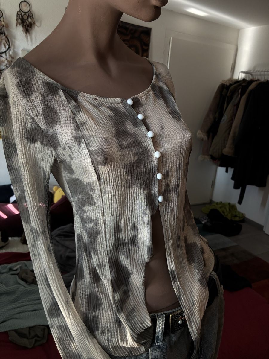 Maglioni & Felpe: Geflecktes langarmshirt – Nuovo (secondo la descrizione) da Ueberstorf venduto da nai_9z9s