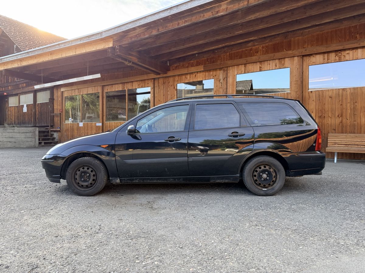 Ford Automobili: Ford Focus 2.0 Benzin 165000 km – Usato da Bern venduto da Kamjan 4