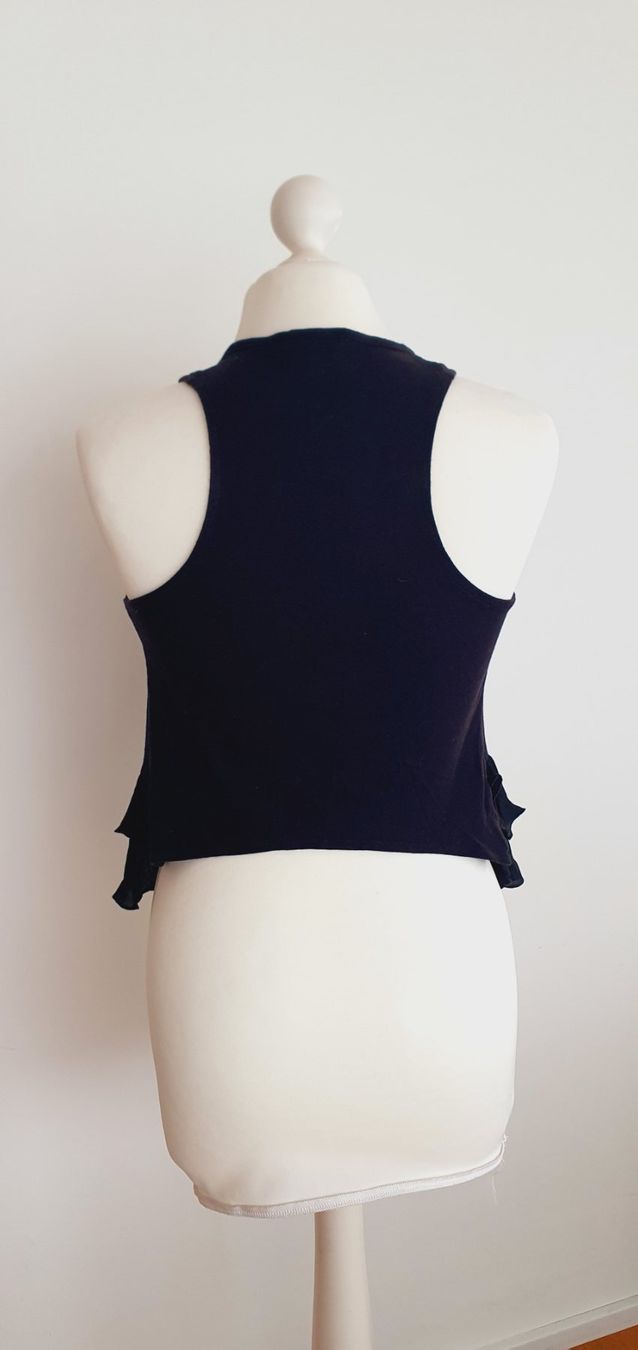 H&M Gilet & Giacche senza maniche: Gilet schwarz, Gr. XS Baumwolle mit Vollants – Usato da Stansstad venduto da InStyle8 1