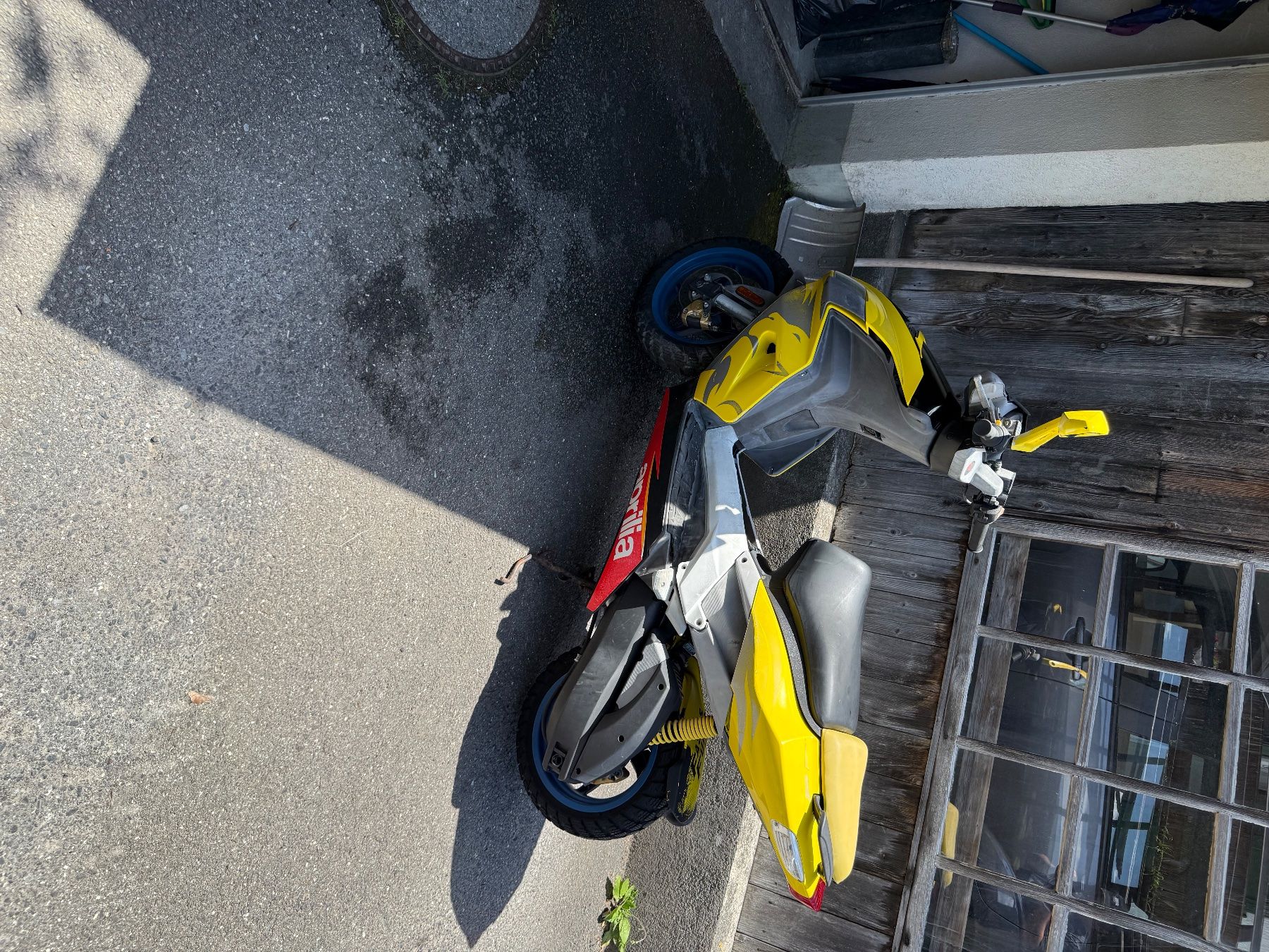 Aprilia Scooter: Aprilia sr 50 – Difettoso da Zweisimmen venduto da fjts 1