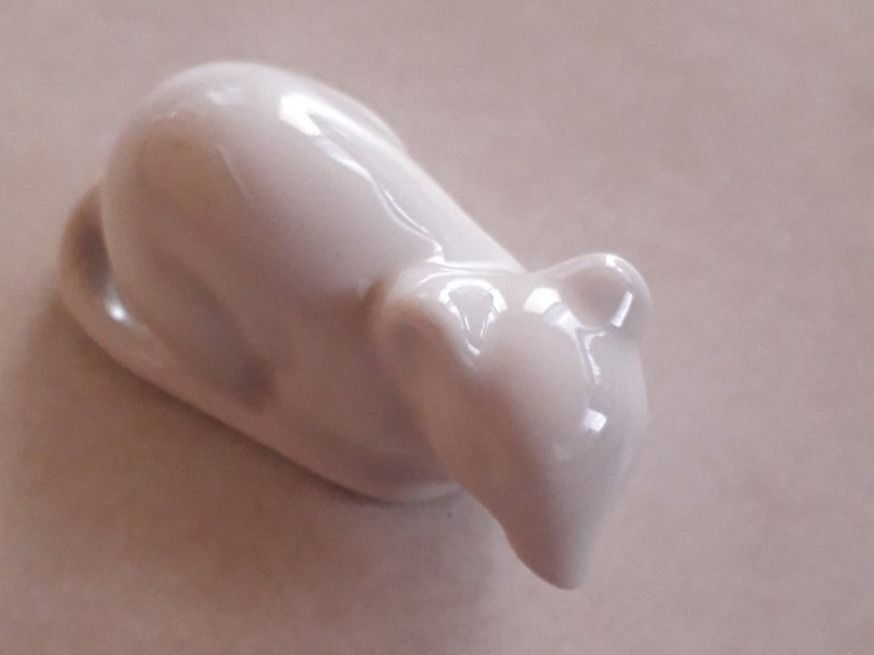 Wagner & Apel Statuette: Wagner Apel, Porzellan Maus – Nuovo e nell'imballaggio originale da Winistorf venduto da acreativ 1