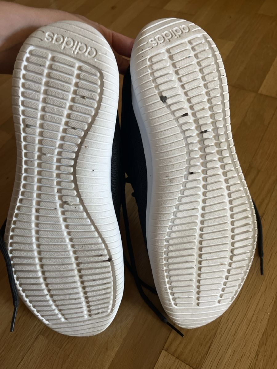 Adidas Chaussures hommes: Adidas Cloudfoam Running Schuhe – D'occasion à Horgen par aiac0 2