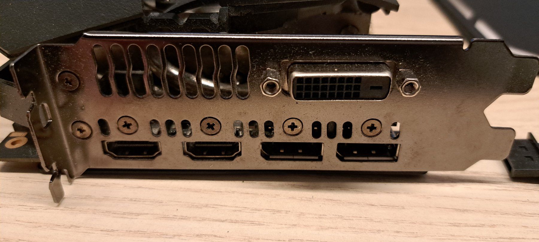 Nvidia Schede grafiche: GTX 1080Ti 11G – Usato da Athenaz (Avusy) venduto da brun_lionel 2