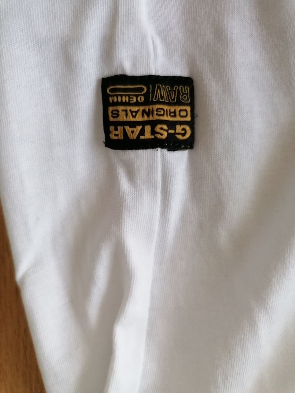 G-Star T-shirt: T'Shirt G-Star RAW – Usato da Adliswil venduto da Romanista1927 2