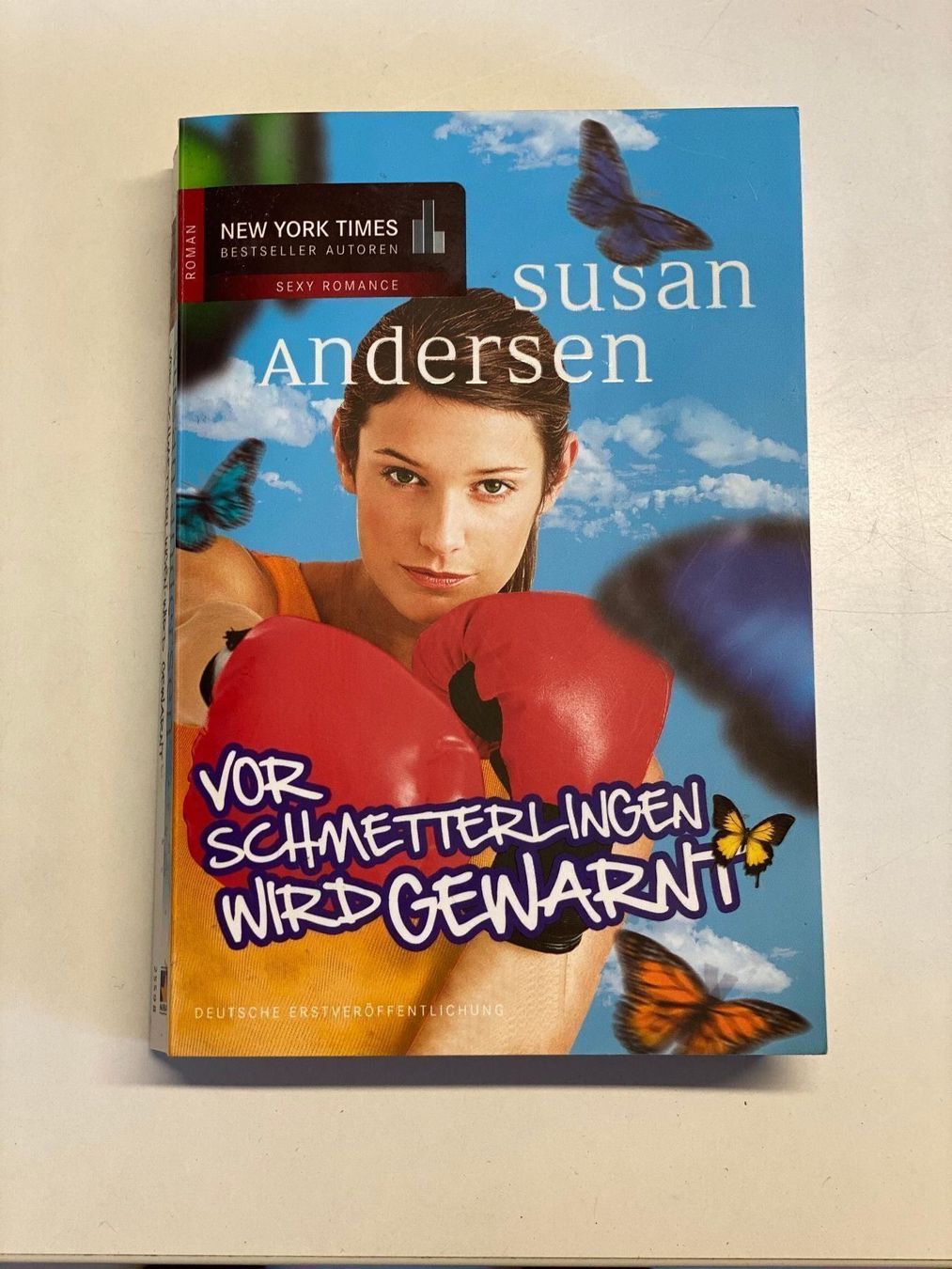 Bücher: Susan Andersen - Vor Schmetterlingen ... – Gebraucht aus Eschenbach SG von Sums