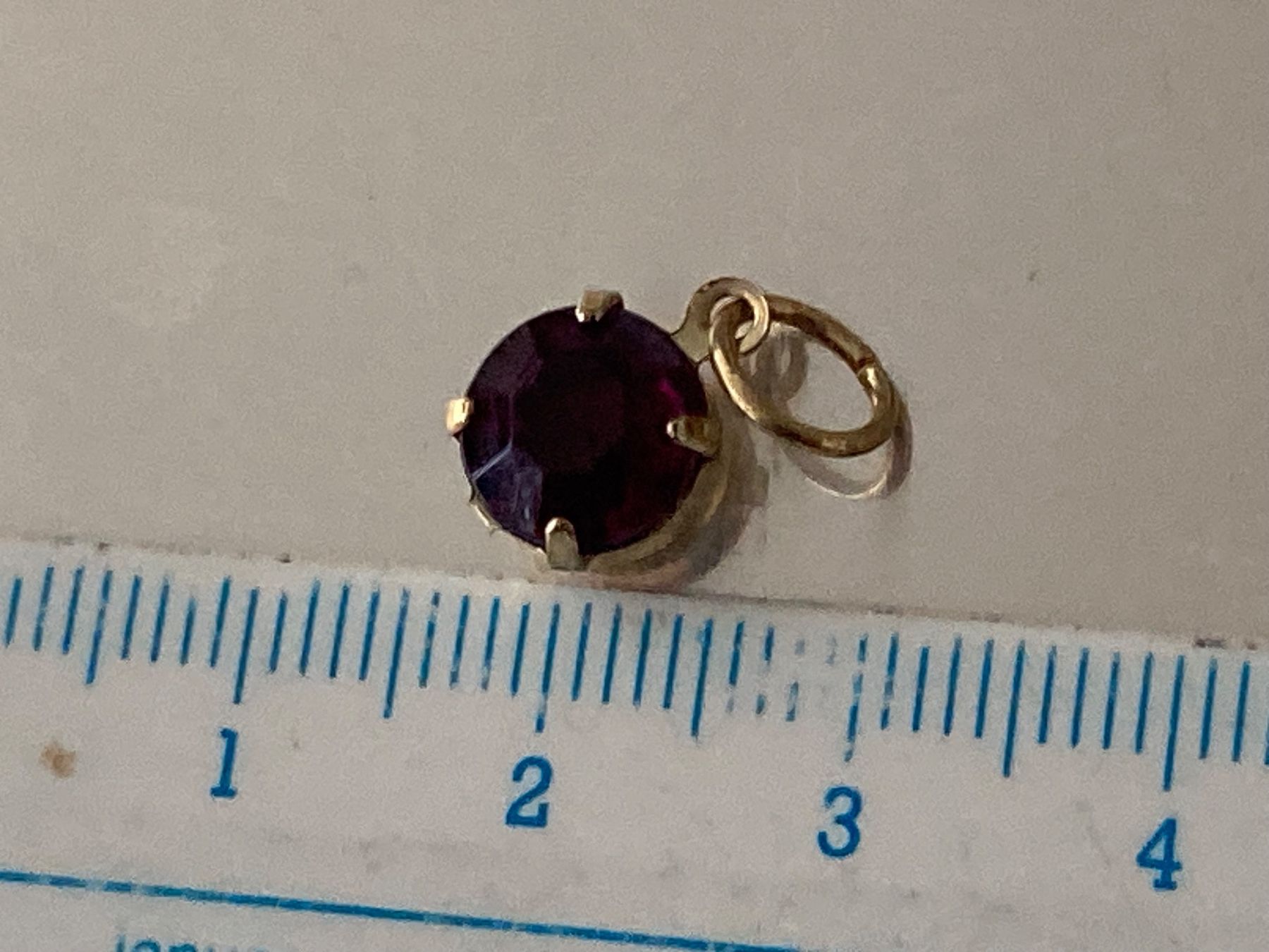 Ciondoli: Pendentif avec pierre grenat – Usato da Marly venduto da Antigona71 2