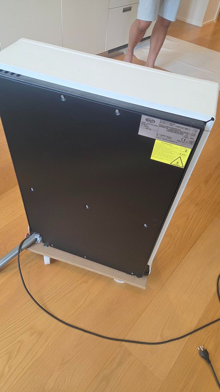 Argo Condizionatori: Argo Ulisse 13 DCI ECO WiFi / climatizzatore split portatile – Usato da Muralto venduto da car_jj9n 2