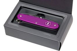 Victorinox Pioneer Alox LE 2016