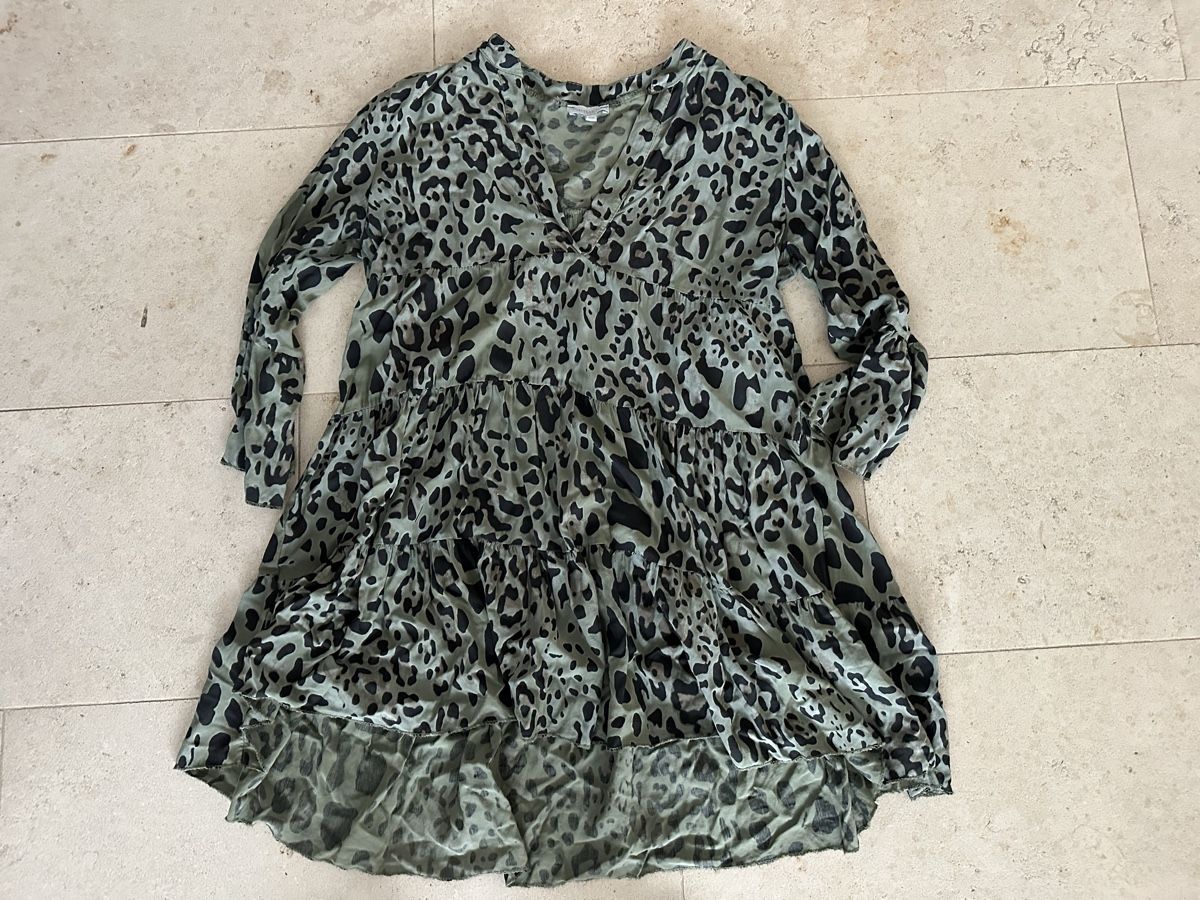 Vestiti: Kleid mit Leo Muster Grösse S/M Apricot – Usato da Buchs SG venduto da Sunie