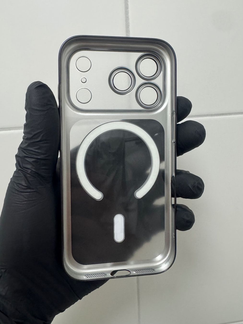 Cover & Protezioni schermo: Coque luxe iPhone 17 Pro - Black Hülle new – Nuovo e nell'imballaggio originale da Roche VD venduto da GOLDEN_SHOP_24H 5