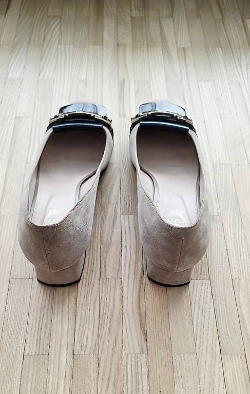 Scarpe da donna: Tod's Damen Pumps Gr. 39 – Usato da Winterthur venduto da Nika.Rock 3