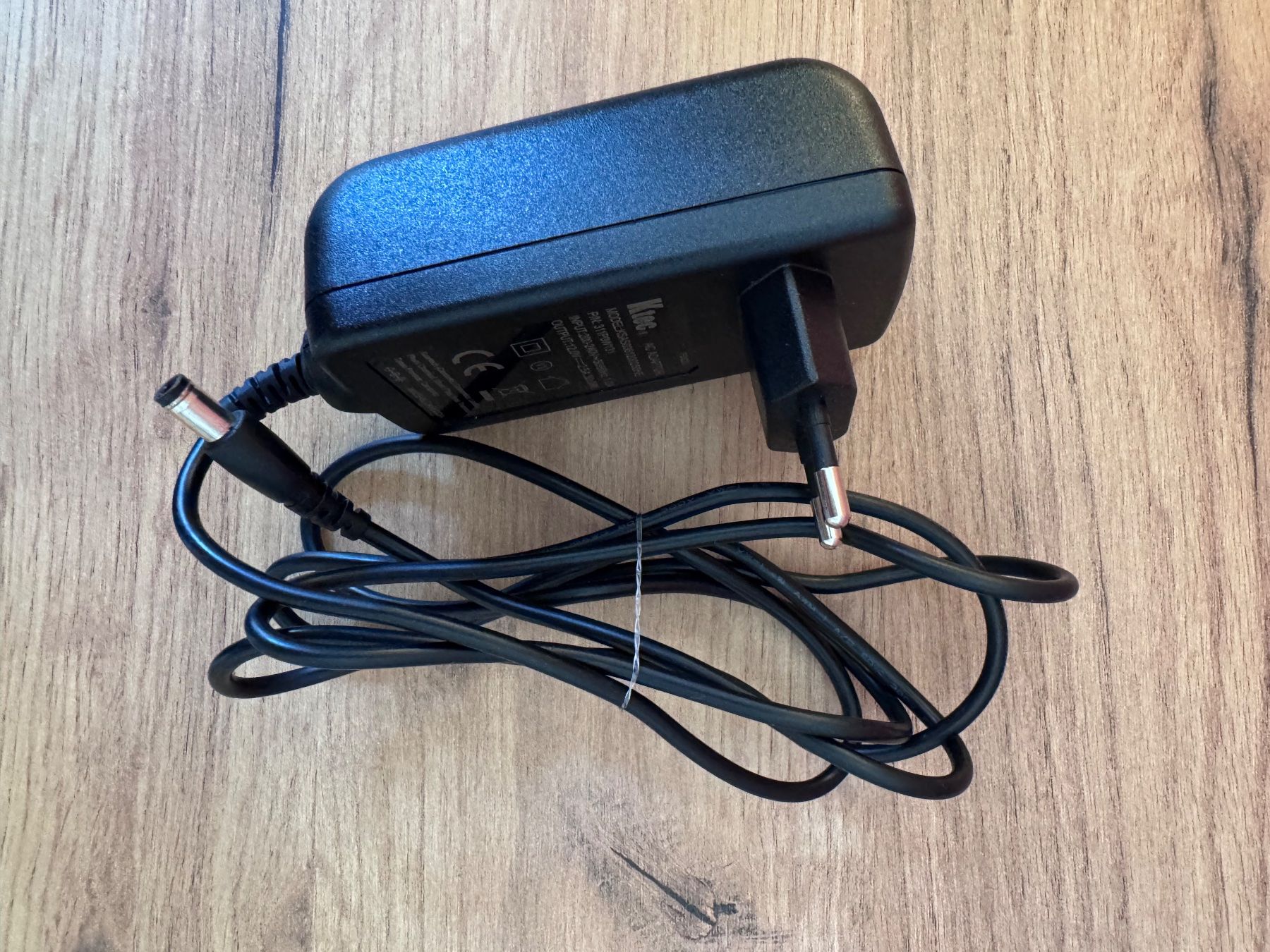 Modem & Router: FRITZ!Box 5490 LM mit Netzteil – Usato da Luzern venduto da jennyt 2