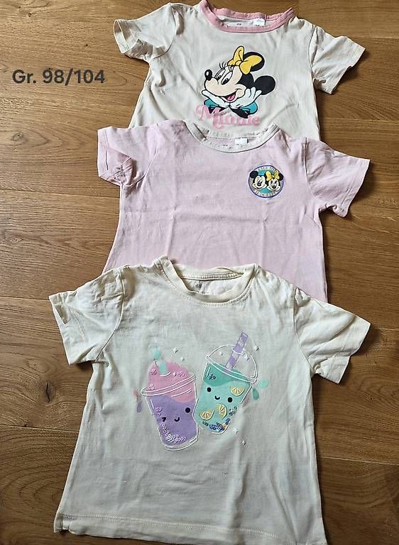 Camicette, T-shirt & Top: GRATIS T-Shirt Gr. 98/104 – Usato da Igis venduto da dani.93