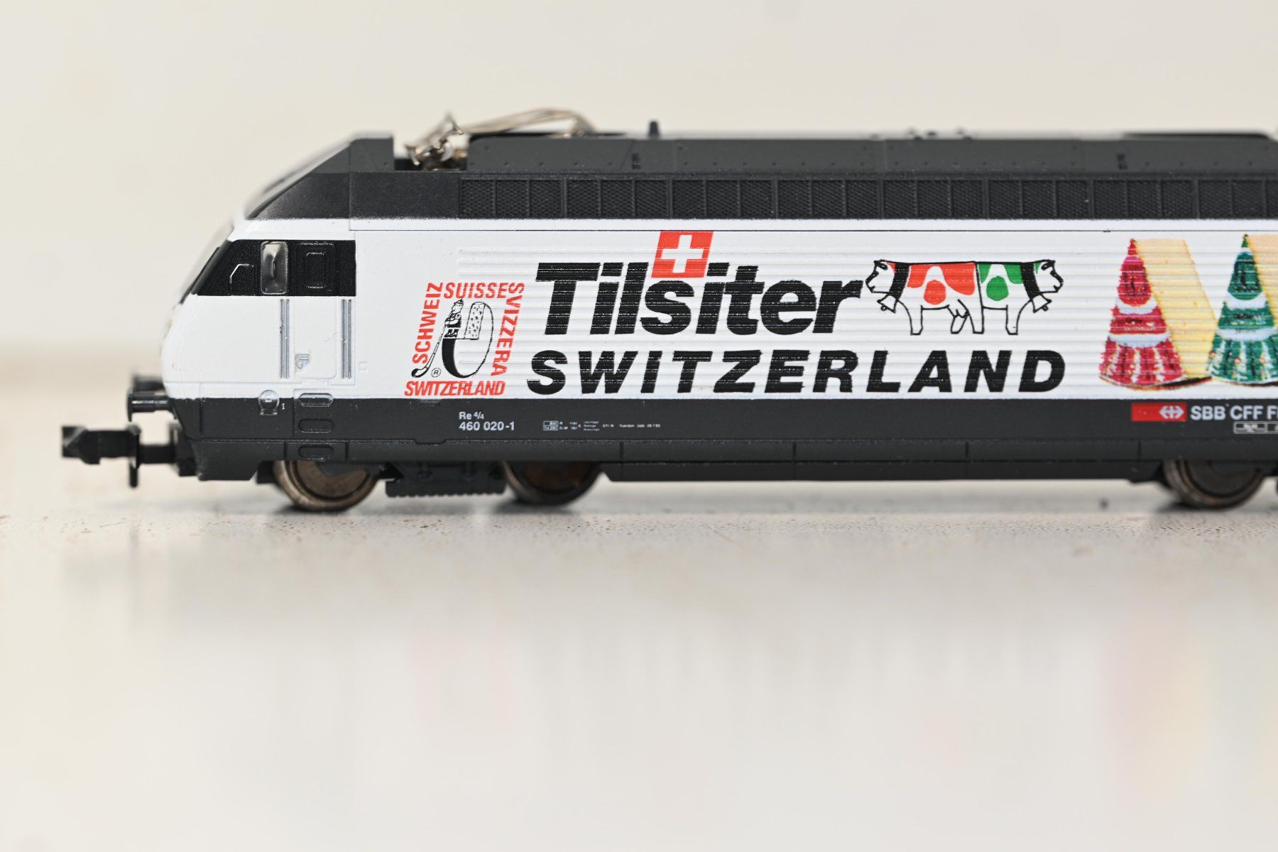 Trix Modellini di ferrovie: SBB Re 460 Tilsiter Minitrix Spur N mit OVP – Usato da Laupen ZH venduto da Zmoewe 1