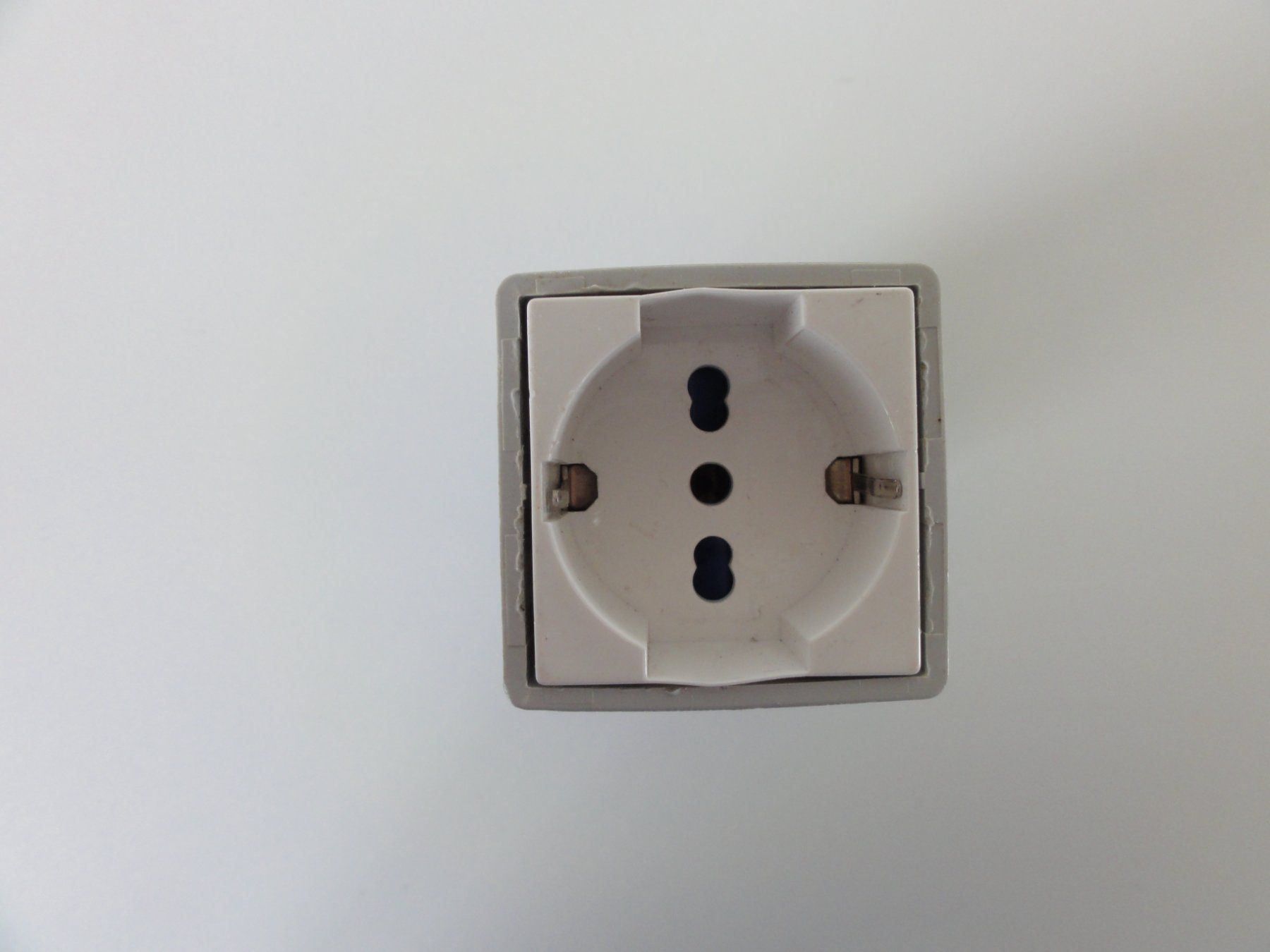 Spine: Elektro Stecker – Usato da Schenkon venduto da Movieplanet 1