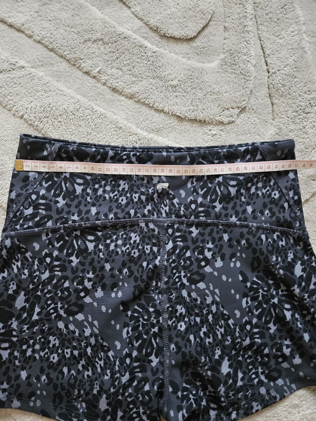 Leggings: Marikoo Trainingshorts/ Gr L – Usato da Baar venduto da BlackCat_13 3