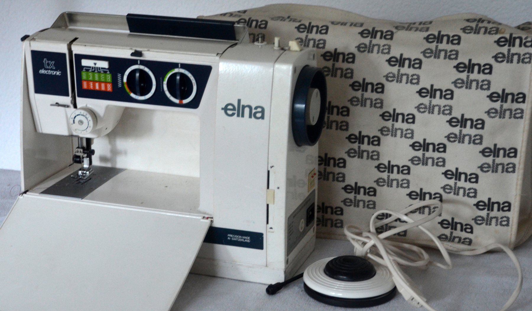 Elna Nähmaschinen: Elna TX Electronic Nähmaschine / Machine à coudre – Defekt aus Collonges von arashee 1