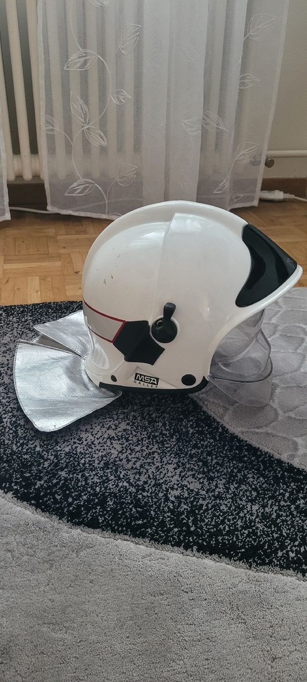 Pompieri: Casque de pompier MSA Gallet blanc – Nuovo (secondo la descrizione) da Vevey venduto da obi_n8zc 1