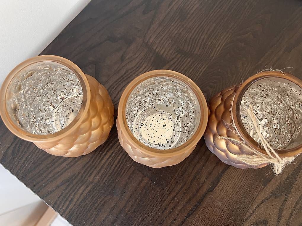 Tutte le decorazioni: Teelichter in Gold – Usato da Gerlafingen venduto da sel_dp6y 1