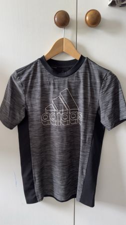 Adidas Sport T-Shirt, Grösse 152
