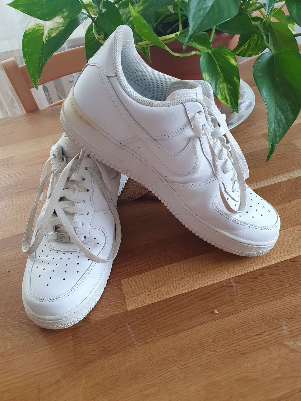 Nike Herrenschuhe: Nike Air Force 1, Grösse 44,5 – Gebraucht aus Winterthur von BW.1994