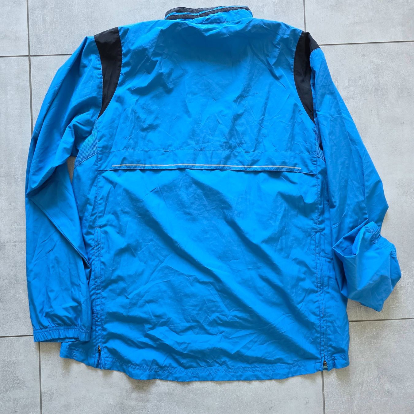Adidas Giacche: Adidas Windjacke blau Grösse L – Usato da Bern venduto da TMYZ 2