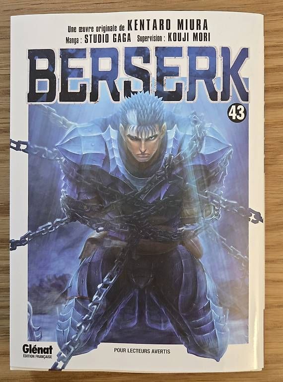 BD: Manga Berserk tome 43 – D'occasion à Bulle par Phob0s