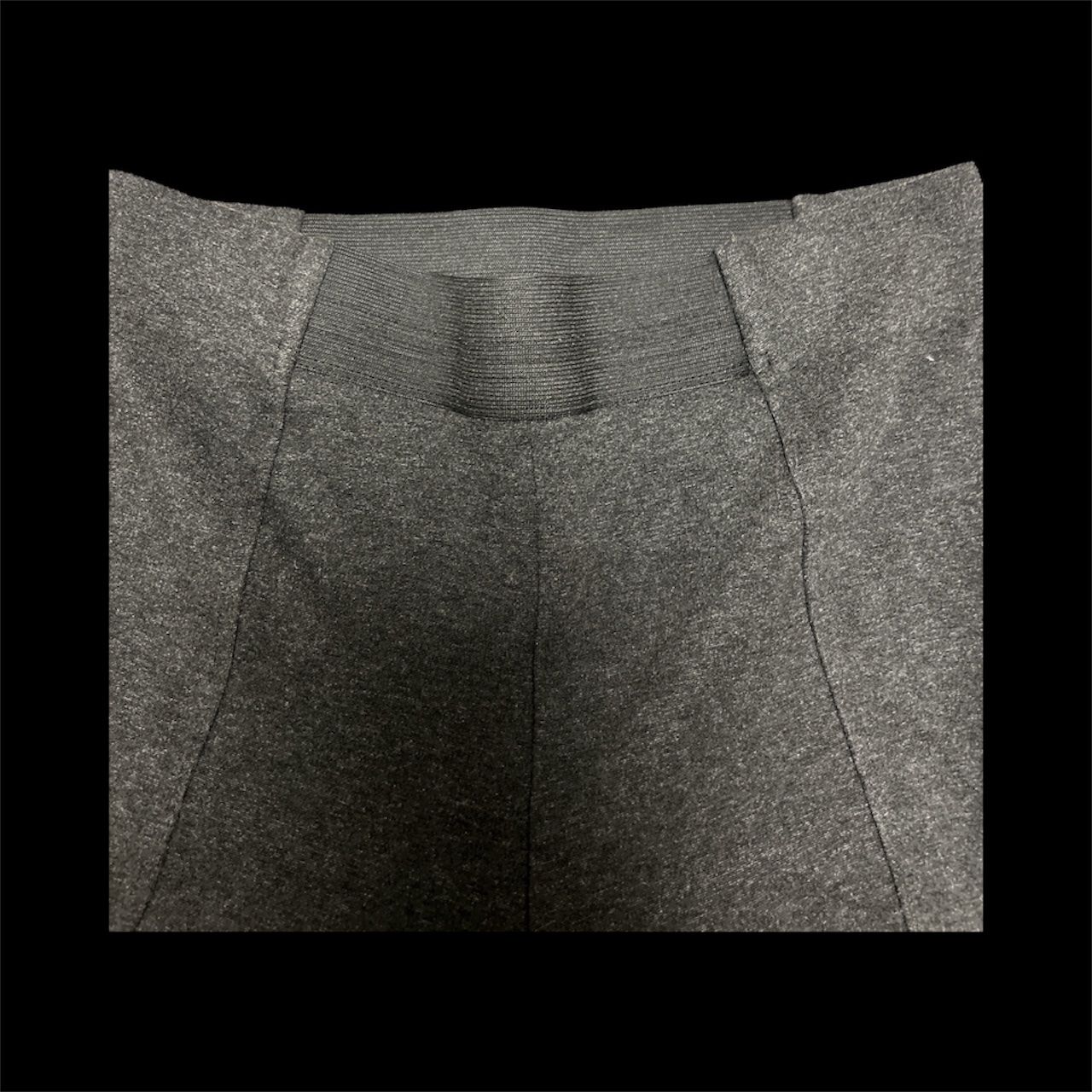 Leggings: Esprit Dark Grey Leggings Size M – Usato da Arzier-Le Muids venduto da Fblouet 1
