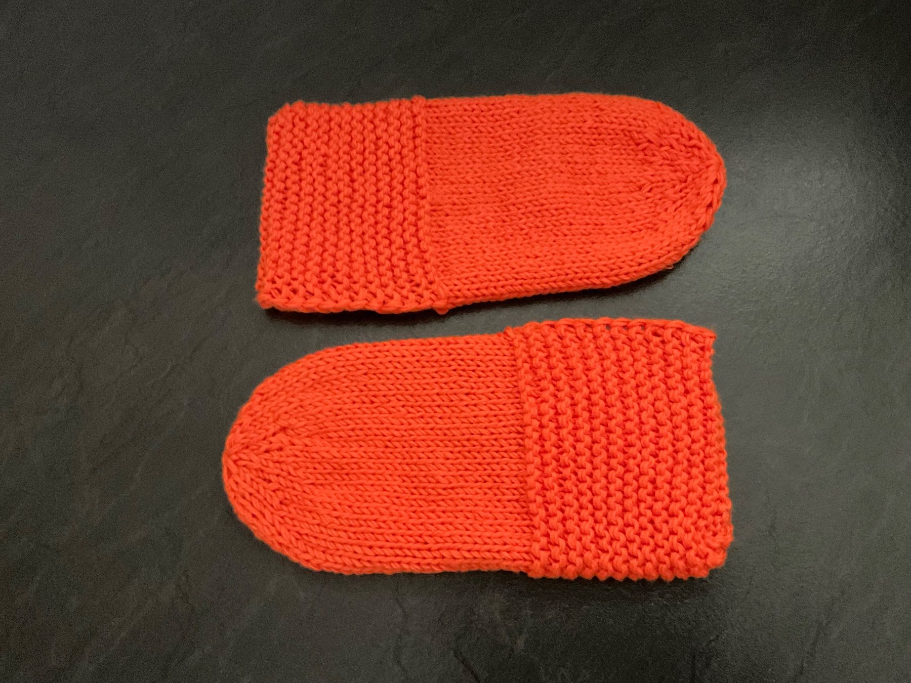 Calze: Handgestrickte Bettsocken mit doppeltem Garn Gr.39/40 – Nuovo (secondo la descrizione) da Wetzikon ZH venduto da FeeF