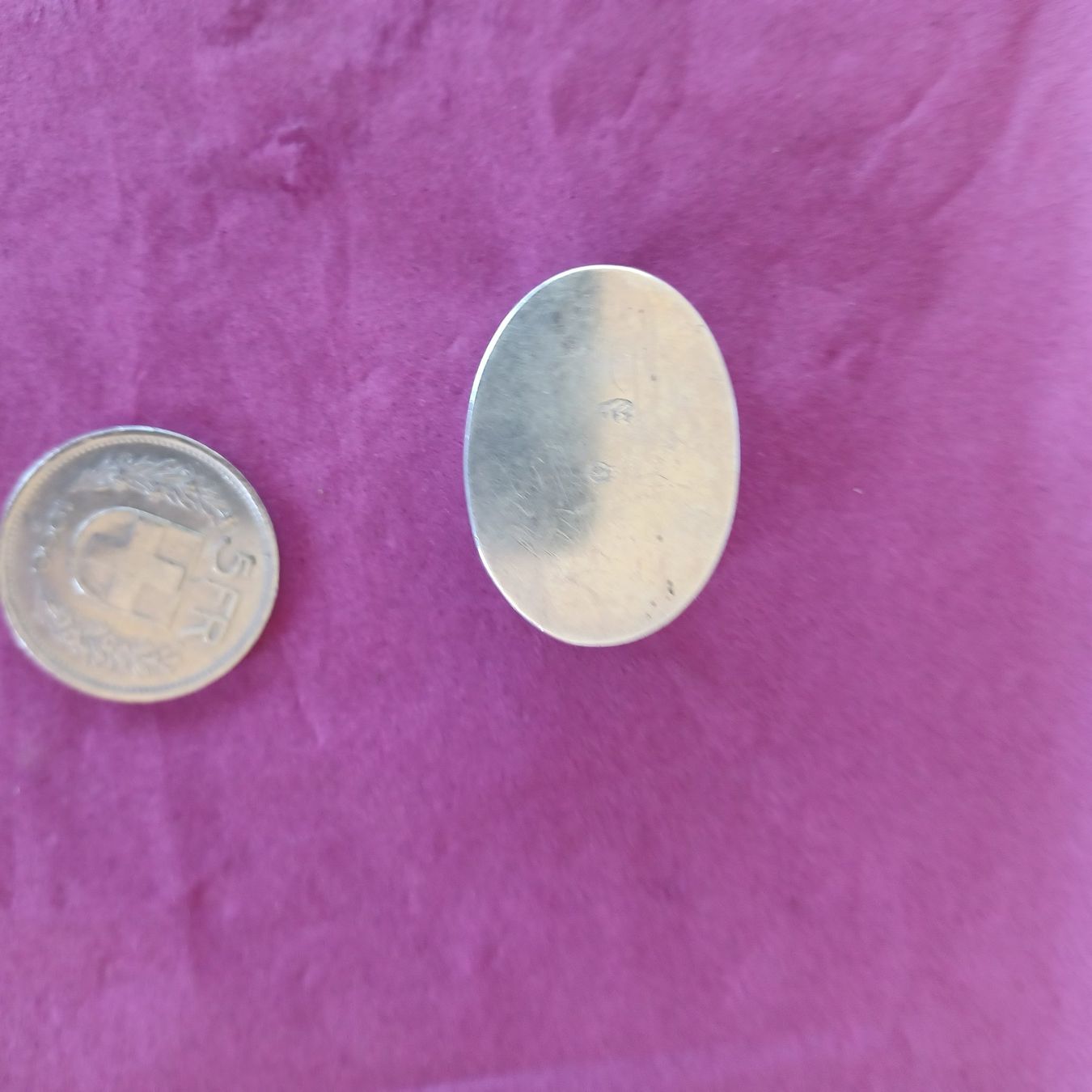 Sonstige Kosmetik & Pflege: kleine Dose aus Silber – Gebraucht aus Abtwil SG von luupsy 1