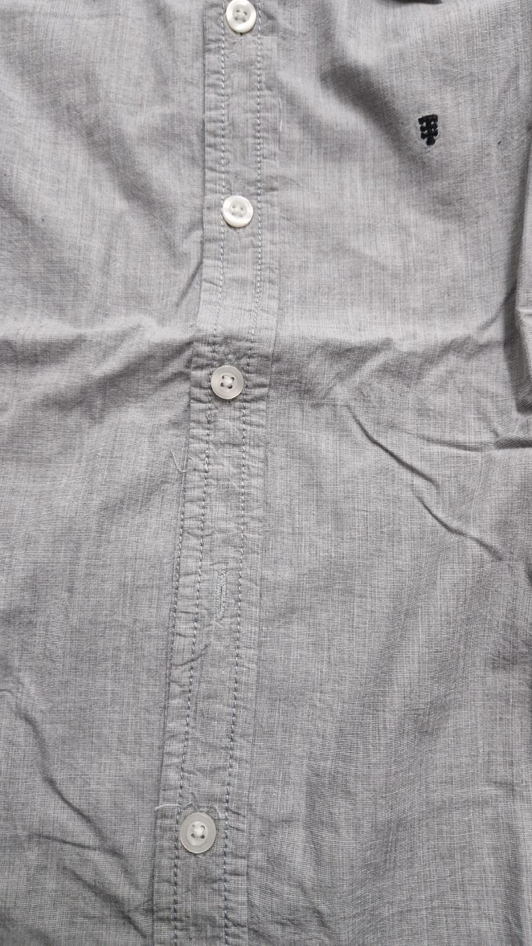 H&M Camicie, T-shirt & Polo: Neuwertiges Collection Hemd, Grösse 116 – Nuovo (secondo la descrizione) da Triengen venduto da Tiko011 1