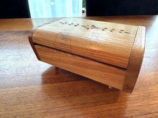 Schmuckkästen: kLeiNe HoLzsChaTuLLe – Gebraucht aus Winkel von zeho 3
