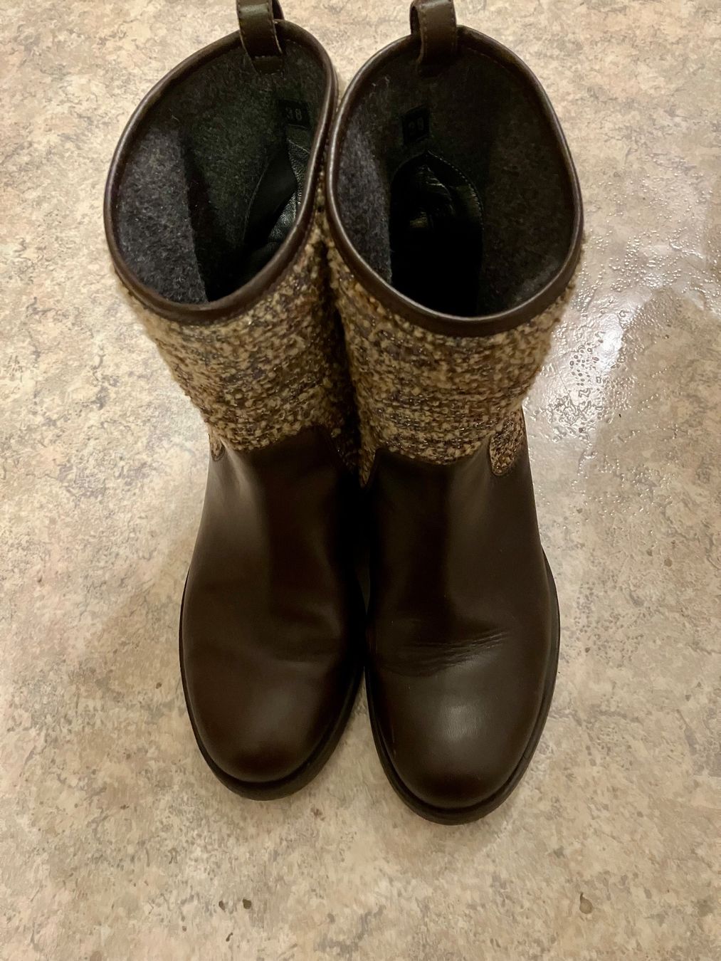 Scarpe da donna: Stiefeletten dunkelbraun – Usato da Solothurn venduto da Carry-11