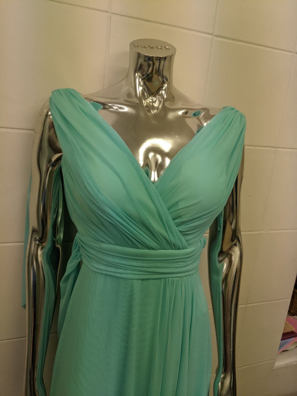 Vestiti: Himmelblaues Abendkleid GR 36 – Nuovo (secondo la descrizione) da Langnau am Albis venduto da Judithsebi 4