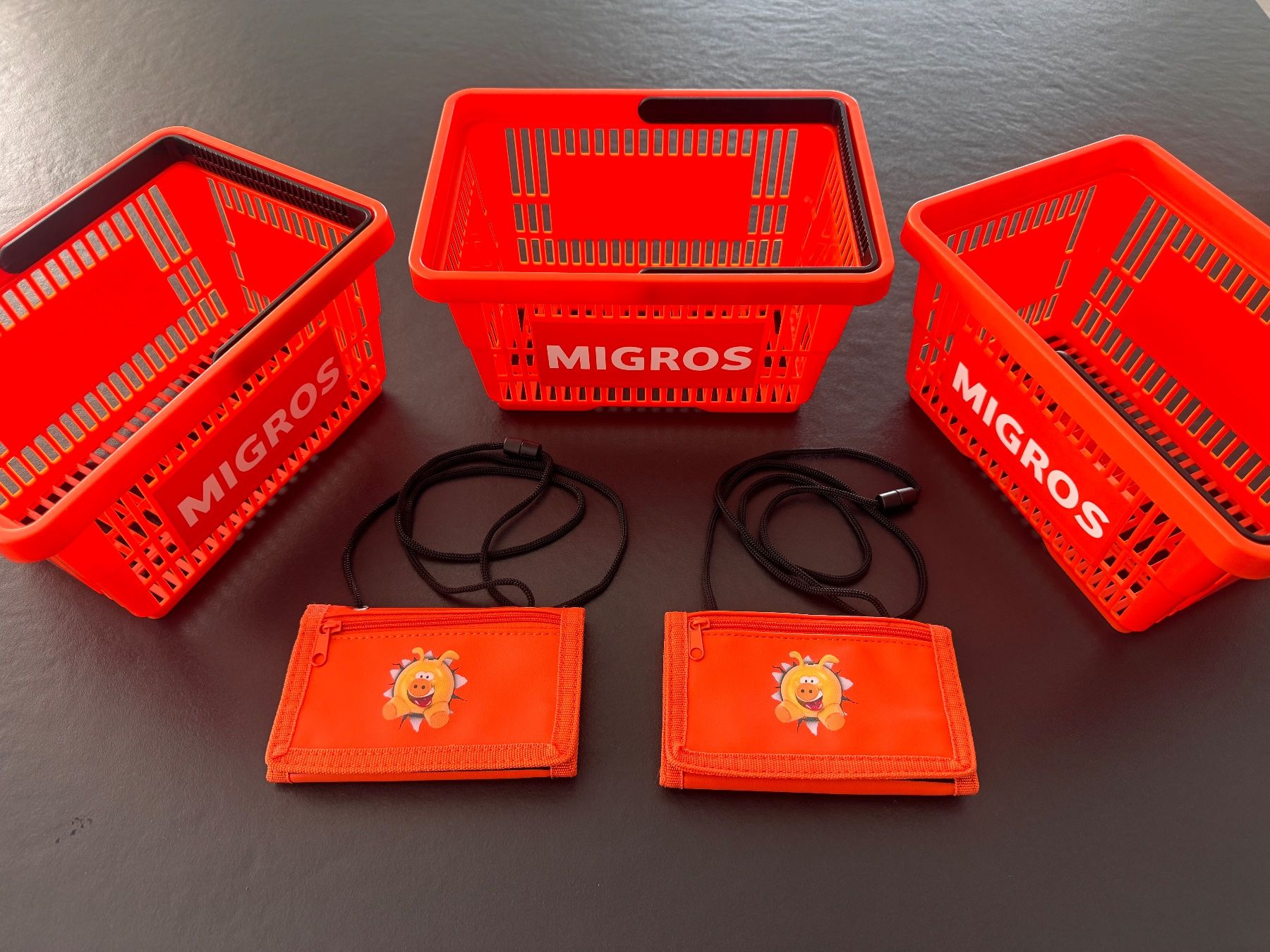 Giocattoli: Kinder Migros Einkaufskorb 3 Stk. – Nuovo e nell'imballaggio originale da Zollikon venduto da Krenapf